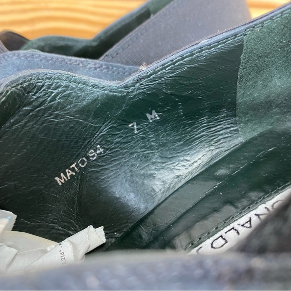 Donald J Pliner 7 US Slip on Black Suede/Leather Stiletto Heels Pumps Shooties - Picture 11 of 12